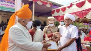 4 झलकियां : जिले में 75वां स्वाधीनता दिवस हर्षोल्लास से मनाया, 69 जनों का हुआ सम्मान jalore news