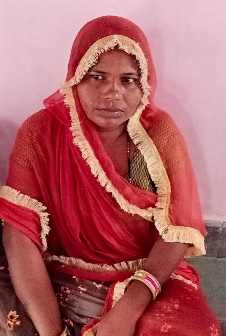 जालोर में मिसकॉल वाली ब्लैकमेलर : व्यापारियों को डरा धमकाकर वसूली करती, पैसे नहीं देने पर दुष्कर्म का केस, गिरफ्तार