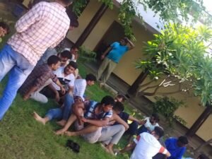 IMG 20211003 WA0011 सांचौर में जुए का बड़ा खेल : चार रास्ता के पास होटल में 42 जुआरी पकड़े, 5 भागने के फिराक में छत से कूदने पर घायल jalore news