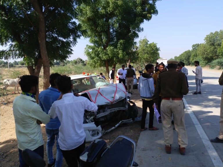 हादसे में दो की मौत: शादी तय करके पाली से जालोर लौट रहे थे, दो कारों की आमने-सामने भिडत, दो की मौत, 3 घायल